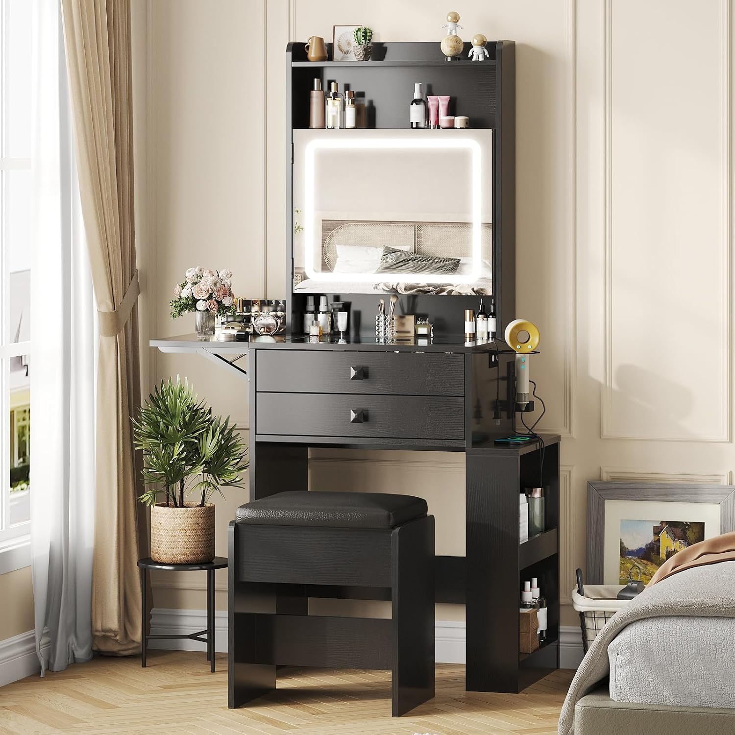 Desk Vanity Setup - Маленький туалетный столик с откидной панелью,