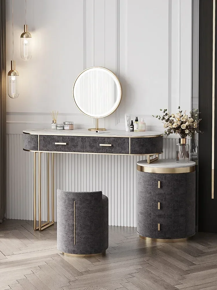 Мебельный гарнитур для спальни – обзор и цена Desk Vanity Setup